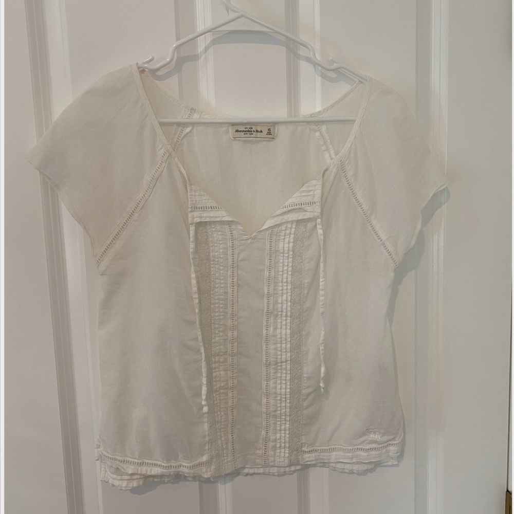 White abercrombie blouse